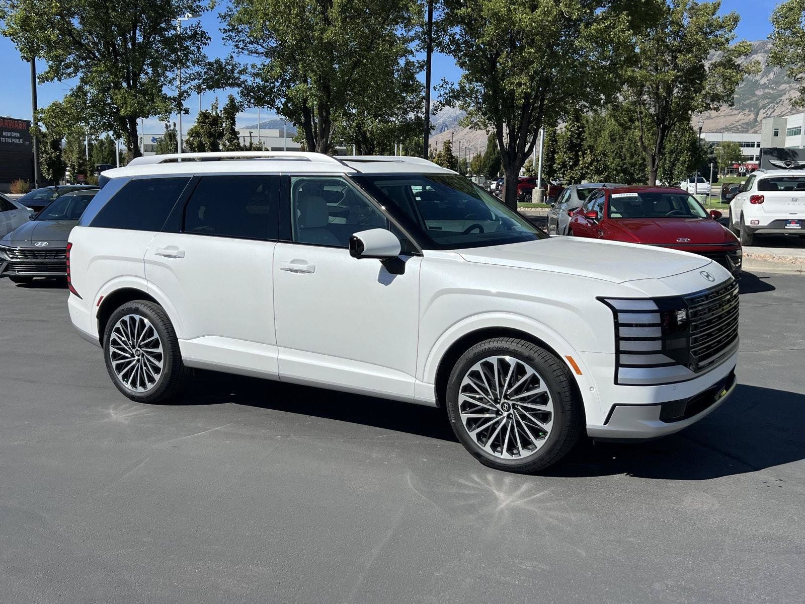 Certified 2026 Hyundai Palisade Calligraphy AWD/4WD image 6