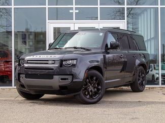 Used 2025 Land Rover Defender 130 Outbound video 1