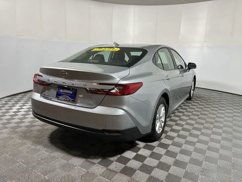 Used 2025 Toyota Camry LE FWD image 8