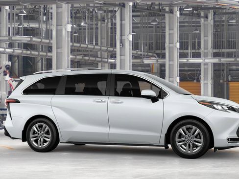 New 2026 Toyota Sienna Limited FWD image 13