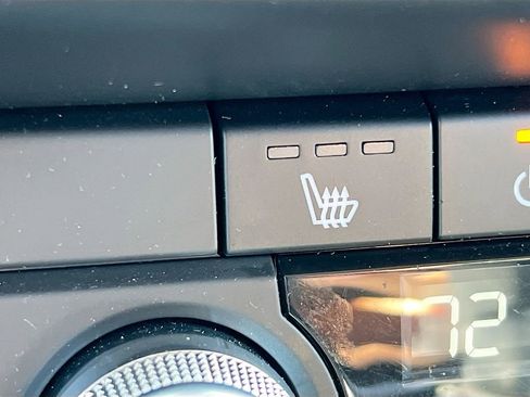 Used 2022 MAZDA CX-9 Touring image 22