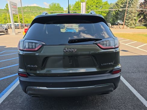 Used 2019 Jeep Cherokee Limited AWD/4WD image 4