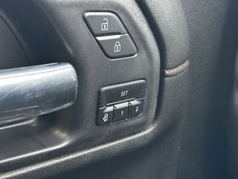 Used 2022 GMC Sierra 2500 AT4 w/ Gooseneck/5TH Wheel Package image 33