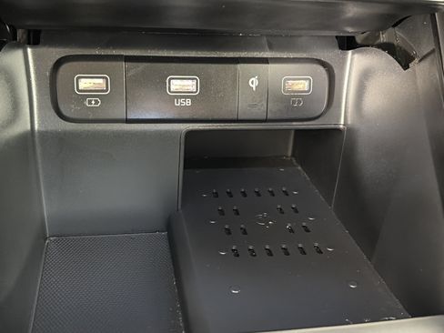 Certified 2023 Kia Sorento X-Line EX AWD/4WD image 24
