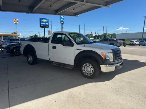 Used 2010 Ford F150 XL RWD image 3