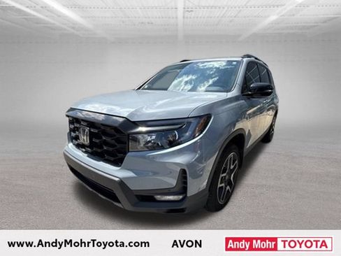 Used 2023 Honda Passport Elite image 2