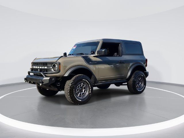 Used 2025 Ford Bronco 2-Door AWD/4WD image 4