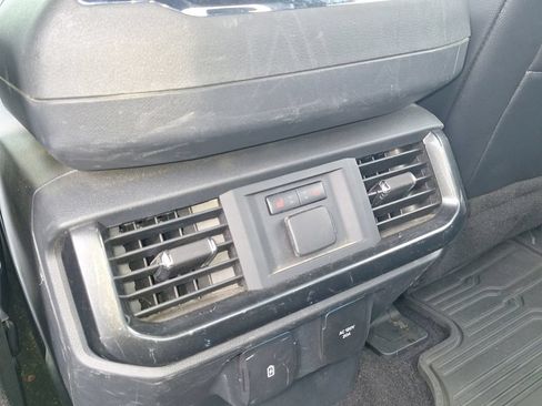 Used 2021 Ford F150 Lariat w/ Equipment Group 502A High AWD/4WD image 21