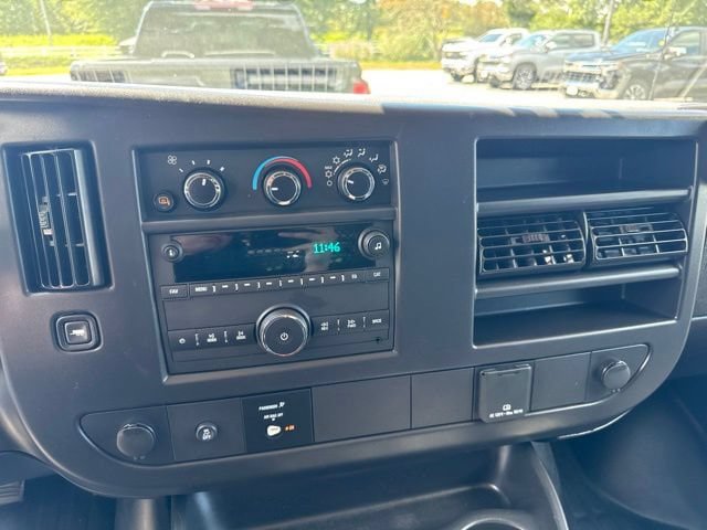 Used 2025 Chevrolet Express 2500 w/ Driver Convenience Package RWD image 18