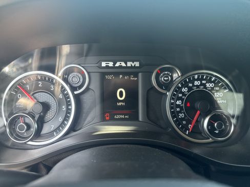 Used 2019 RAM 1500 Big Horn AWD/4WD image 14