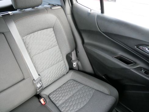 Used 2020 Chevrolet Equinox LT image 14