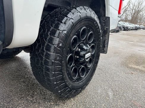 Used 2024 Ford F250 Lariat w/ Lariat Ultimate Package image 17