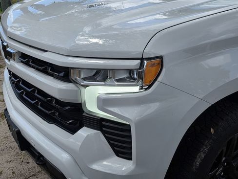 Used 2024 Chevrolet Silverado 1500 RST AWD/4WD image 6