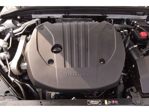 Certified 2023 Volvo S60 B5 Core w/ Climate Package image 25