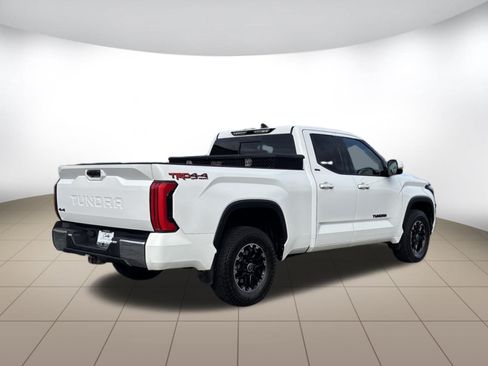 Used 2022 Toyota Tundra SR5 w/ TRD Off-Road Package AWD/4WD image 7