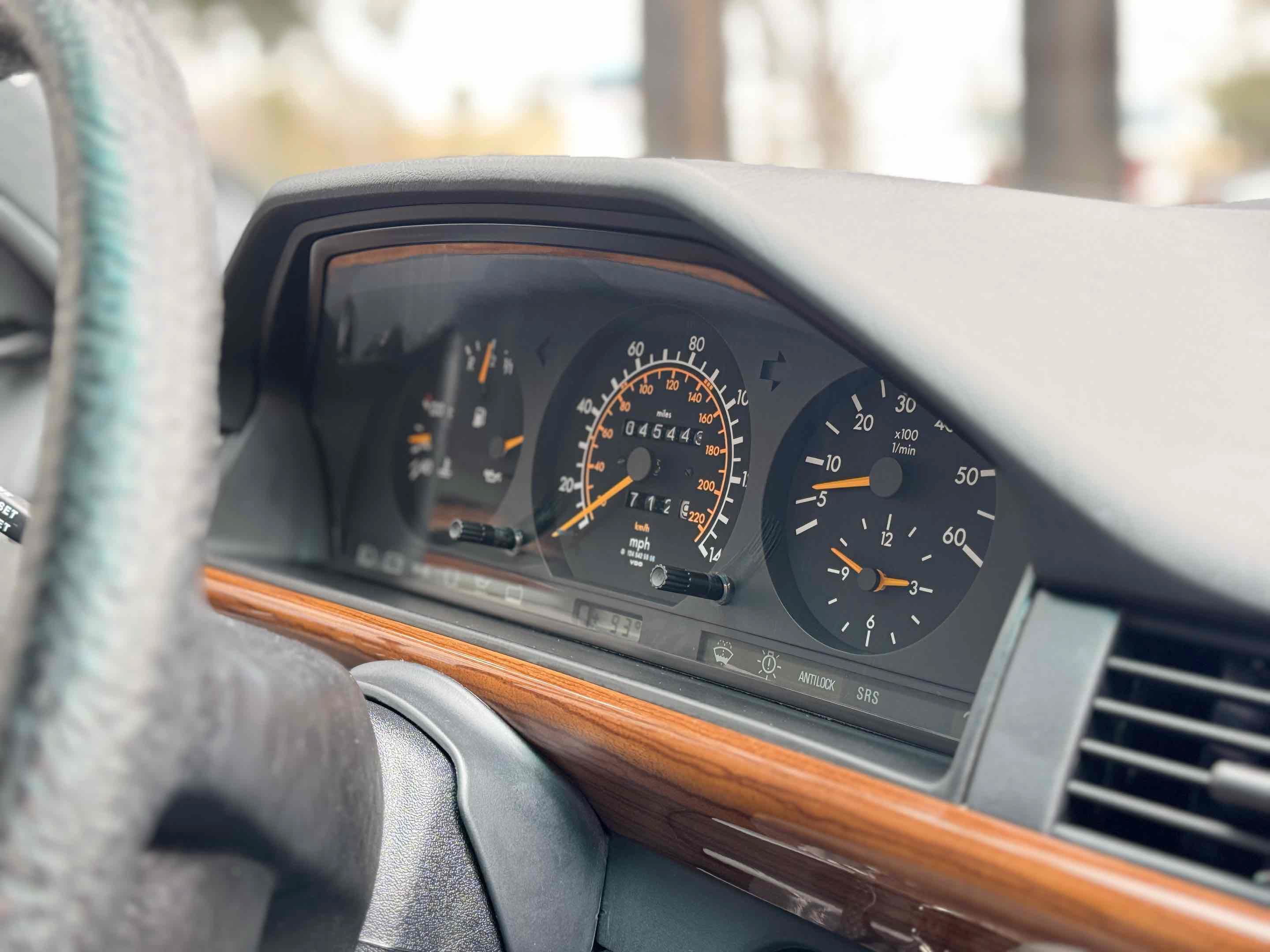 Used 1987 Mercedes-Benz 300 D Turbo image 35