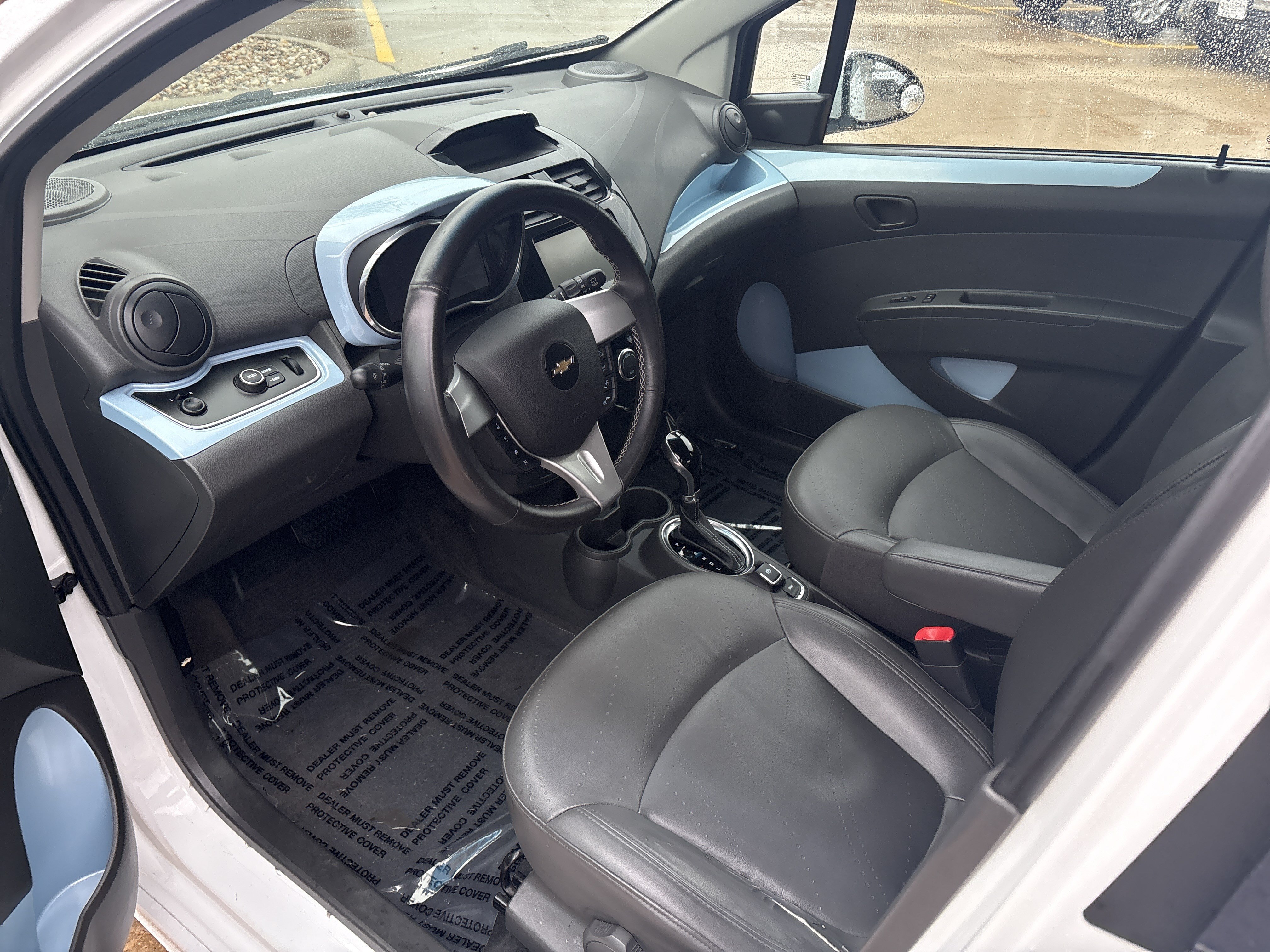 Used 2014 Chevrolet Spark LT FWD image 11