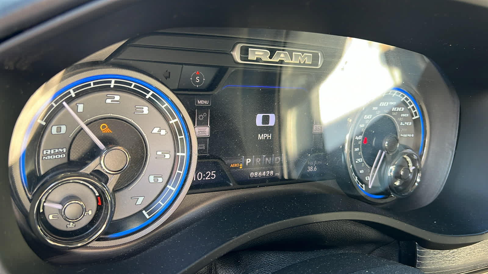 Used 2019 RAM 1500 Limited AWD/4WD image 11