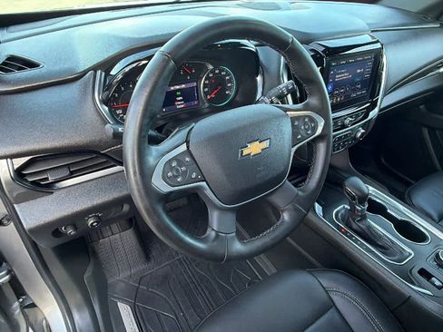 Used 2023 Chevrolet Traverse LT w/ LPO, Floor Liner Package AWD/4WD image 10