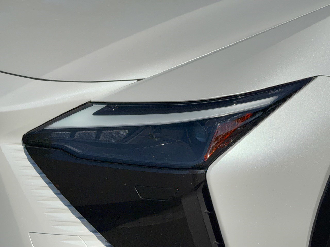 Certified 2023 Lexus RZ 450e Premium w/ Technology Package AWD/4WD image 13