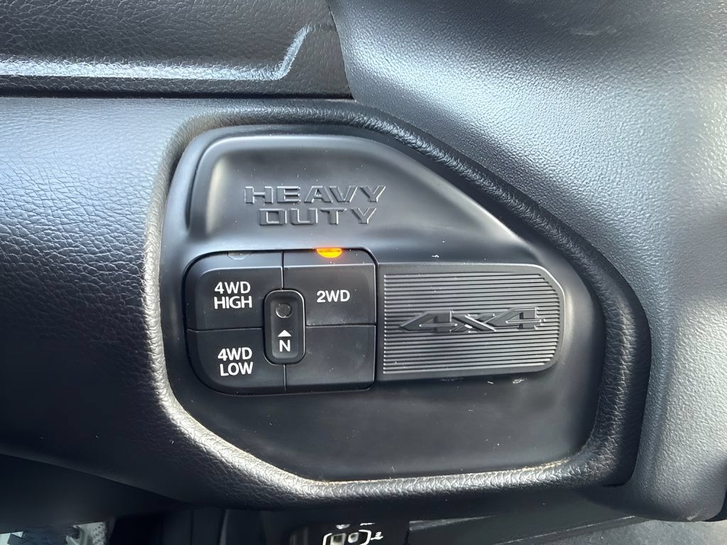 Used 2024 RAM 2500 Big Horn AWD/4WD image 19