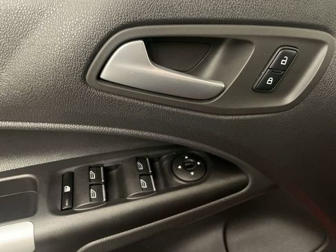 Used 2016 Ford Transit Connect XLT image 15