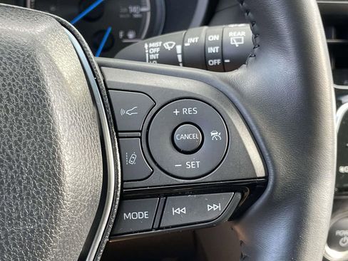 Used 2024 Toyota Venza Nightshade image 23