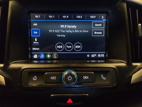 Used 2018 GMC Terrain SLE image 25