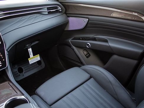 New 2026 Maserati Grecale Modena image 20