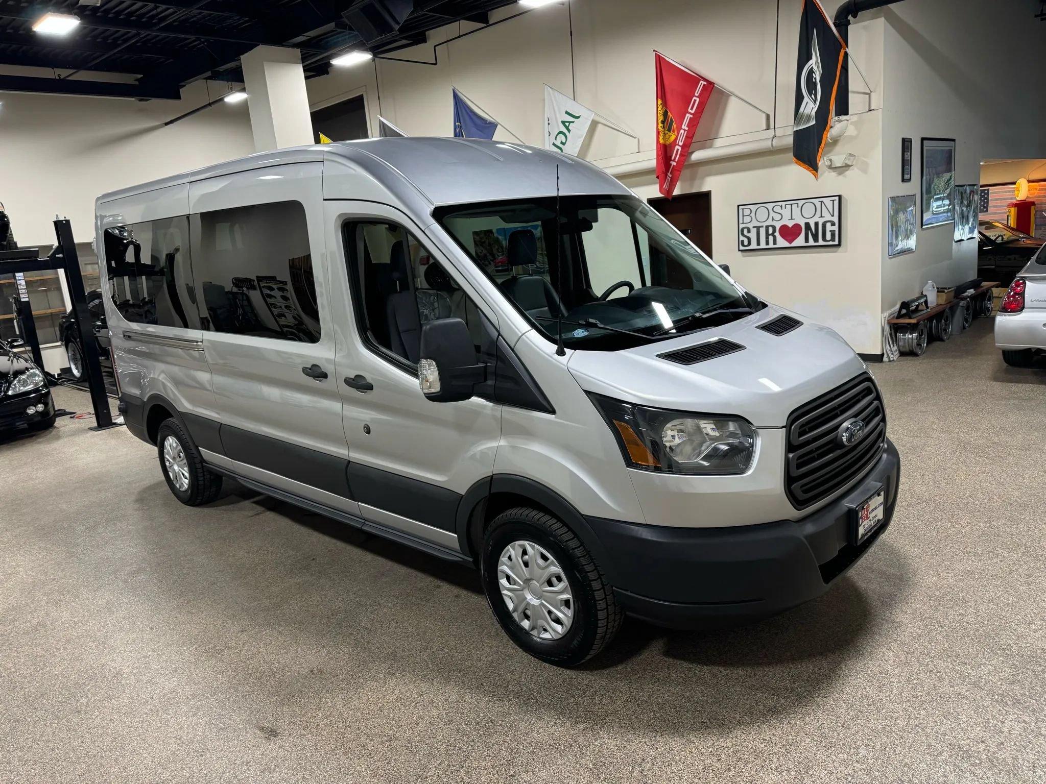 Used 2015 Ford Transit 350 148 Medium Roof RWD image 12