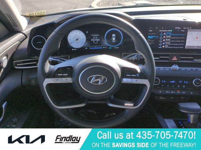 Used 2023 Hyundai Elantra Limited FWD image 19