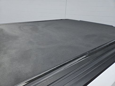 Used 2023 Chevrolet Silverado 1500 ZR2 w/ Technology Package image 7