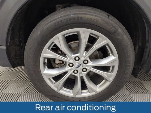 Used 2020 Ford Explorer XLT w/ Equipment Group 202A image 20