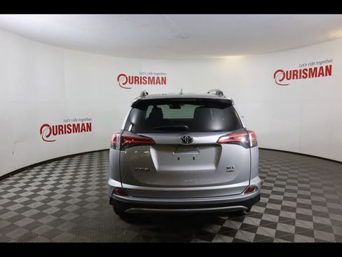 Used 2018 Toyota RAV4 XLE image 6