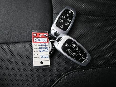 Used 2023 Hyundai Santa Fe Limited AWD/4WD image 33