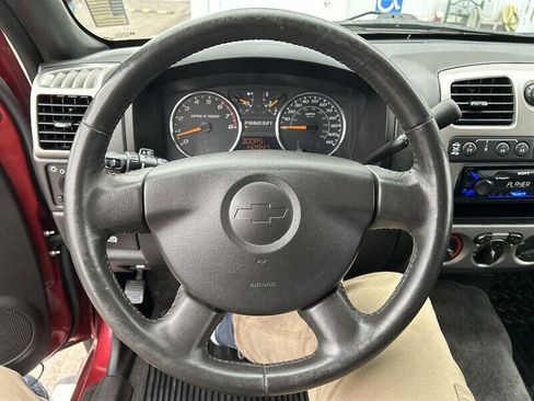 Used 2011 Chevrolet Colorado LT image 22