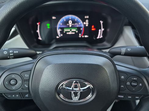 Used 2026 Toyota Corolla LE image 22
