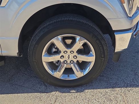 Used 2023 Ford F150 Lariat w/ Equipment Group 502A High image 7