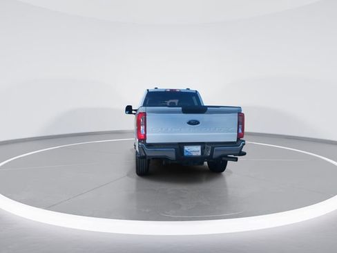 Used 2025 Ford F250 XLT image 7