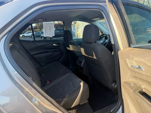 Used 2018 Chevrolet Equinox LT image 26