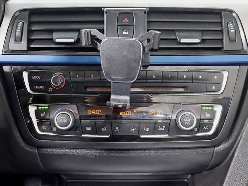 Used 2015 BMW 435i Convertible image 27