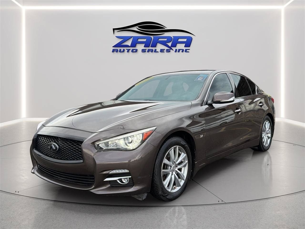 Used 2014 INFINITI Q50 Premium w/ Navigation Package AWD/4WD image 3