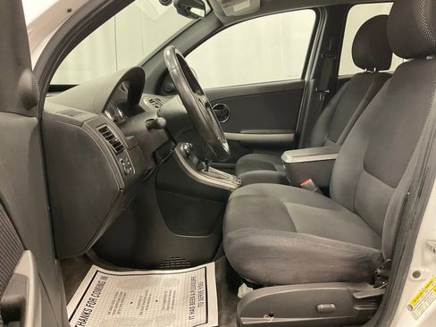 Used 2006 Pontiac Torrent 2WD w/ Preferred Package image 7