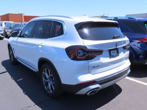 Used 2022 BMW X3 sDrive30i w/ Premium Package 2 (ZPA) RWD image 3