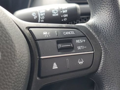 Certified 2024 Honda HR-V LX image 11