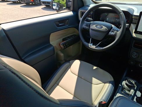 New 2026 Ford Maverick Lariat AWD/4WD image 7