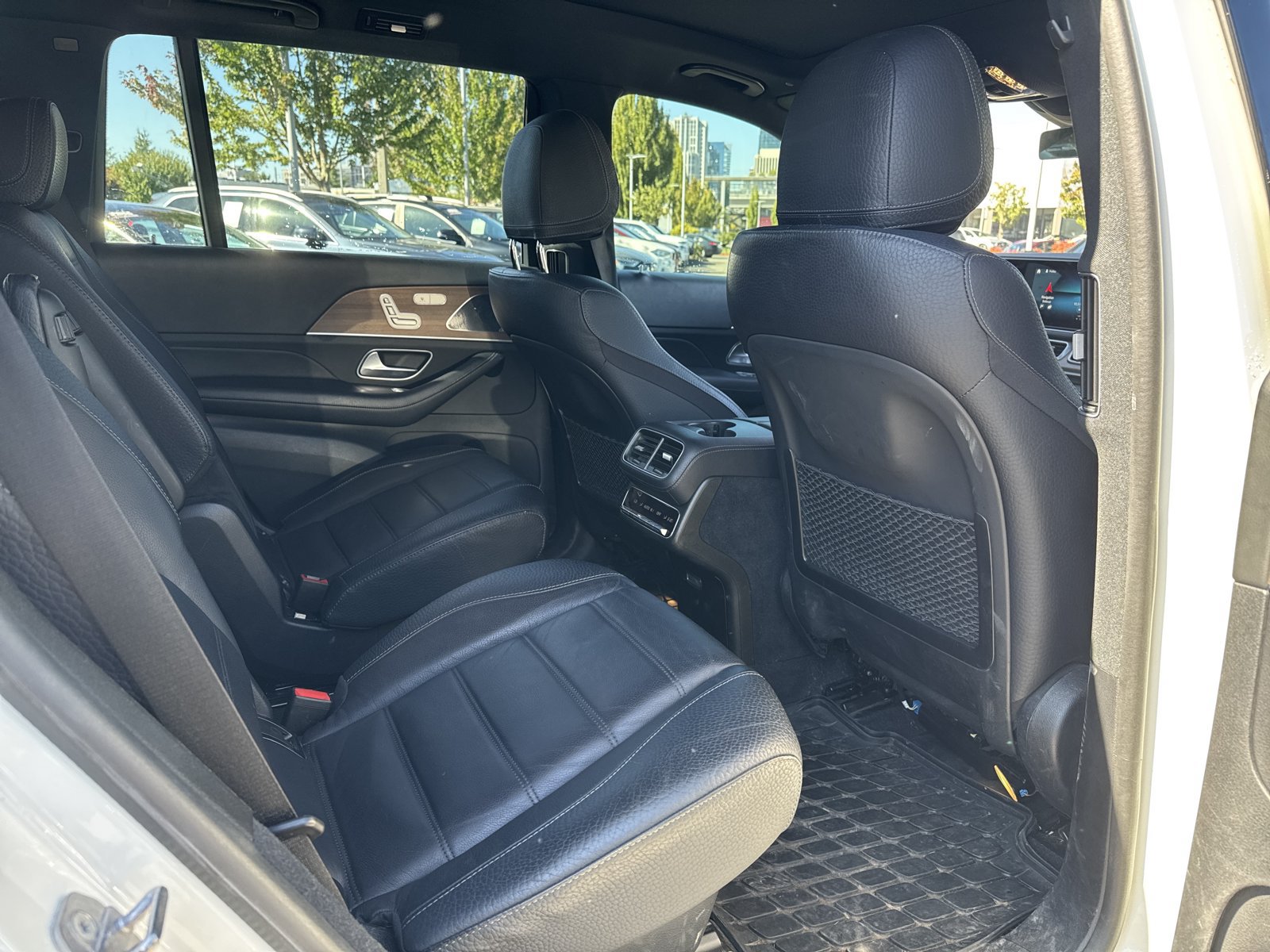 Used 2021 Mercedes-Benz GLS 580 4MATIC image 15