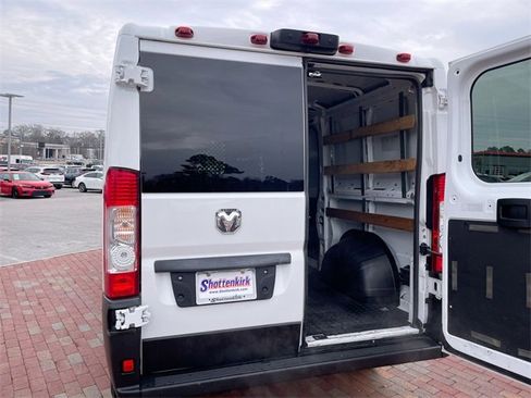 Used 2023 RAM ProMaster 2500 image 29