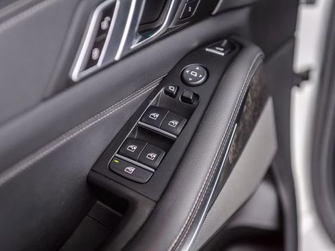 Used 2020 BMW X5 sDrive40i w/ M Sport Package image 53