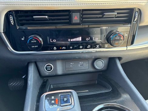 Certified 2021 Nissan Rogue SV w/ Premium Package AWD/4WD image 21